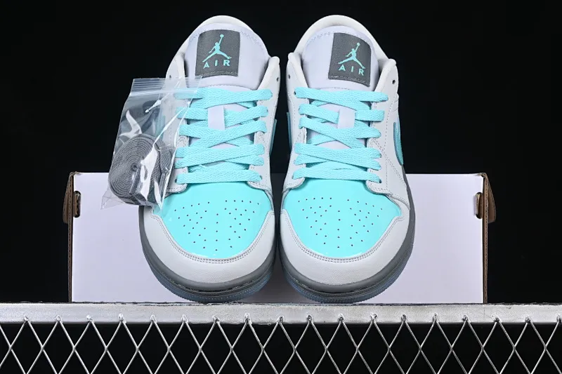 All categories Air Jordan Jordan series basketball shoes Air Jordan 1 Low Air Jordan 1 Low AJ1 Joe 1 patent leather gray green low-top cultural casual sneakers HQ3599-025
